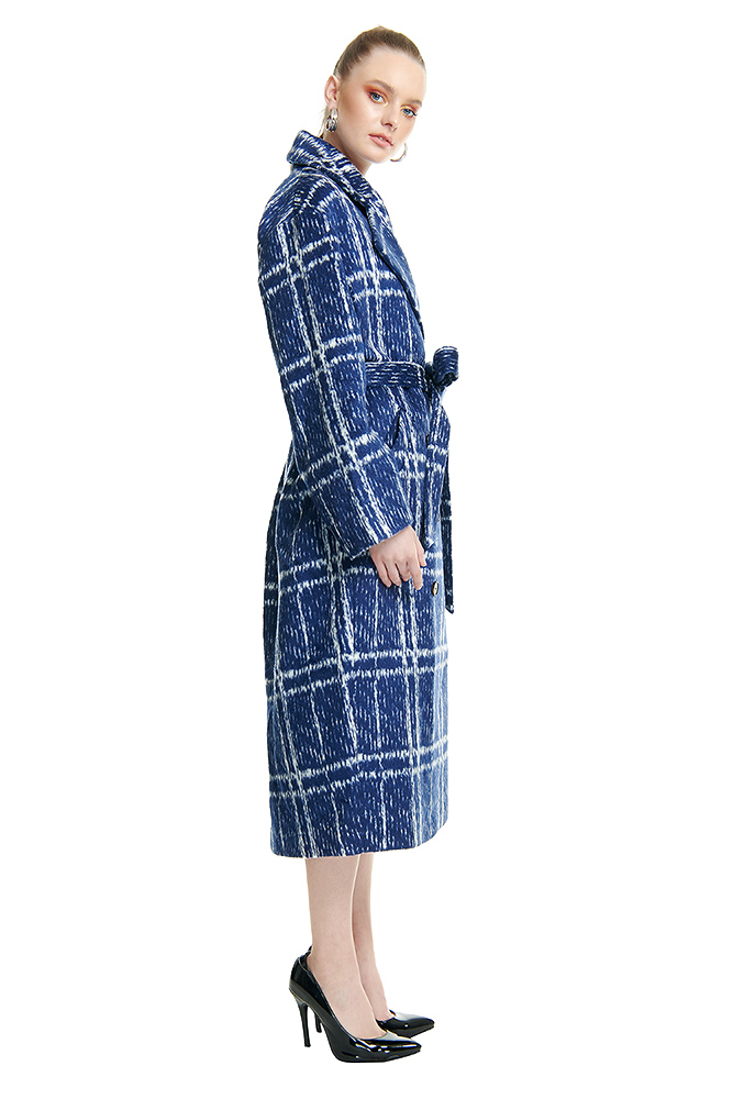 side view of the dress